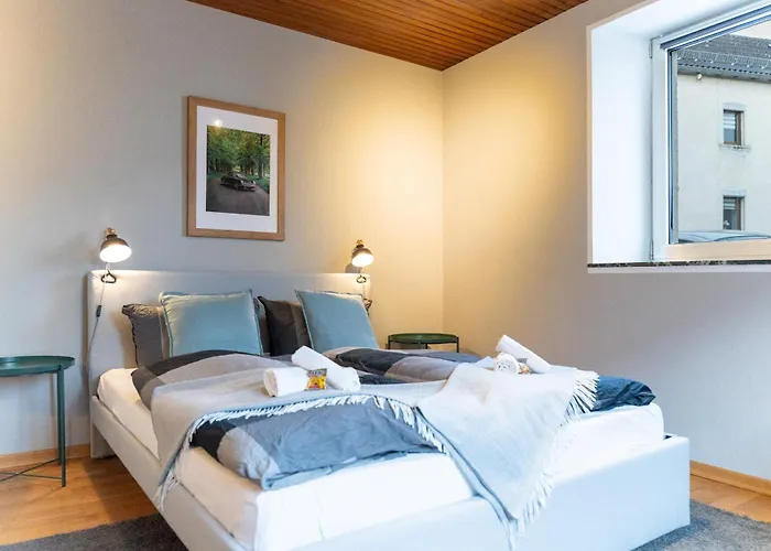 Haus Am Nürburgring I 4 Schlafzimmer Für 1-10 Personen I Tv-lounge I Küche I Garten I Grillplatz Apartamento